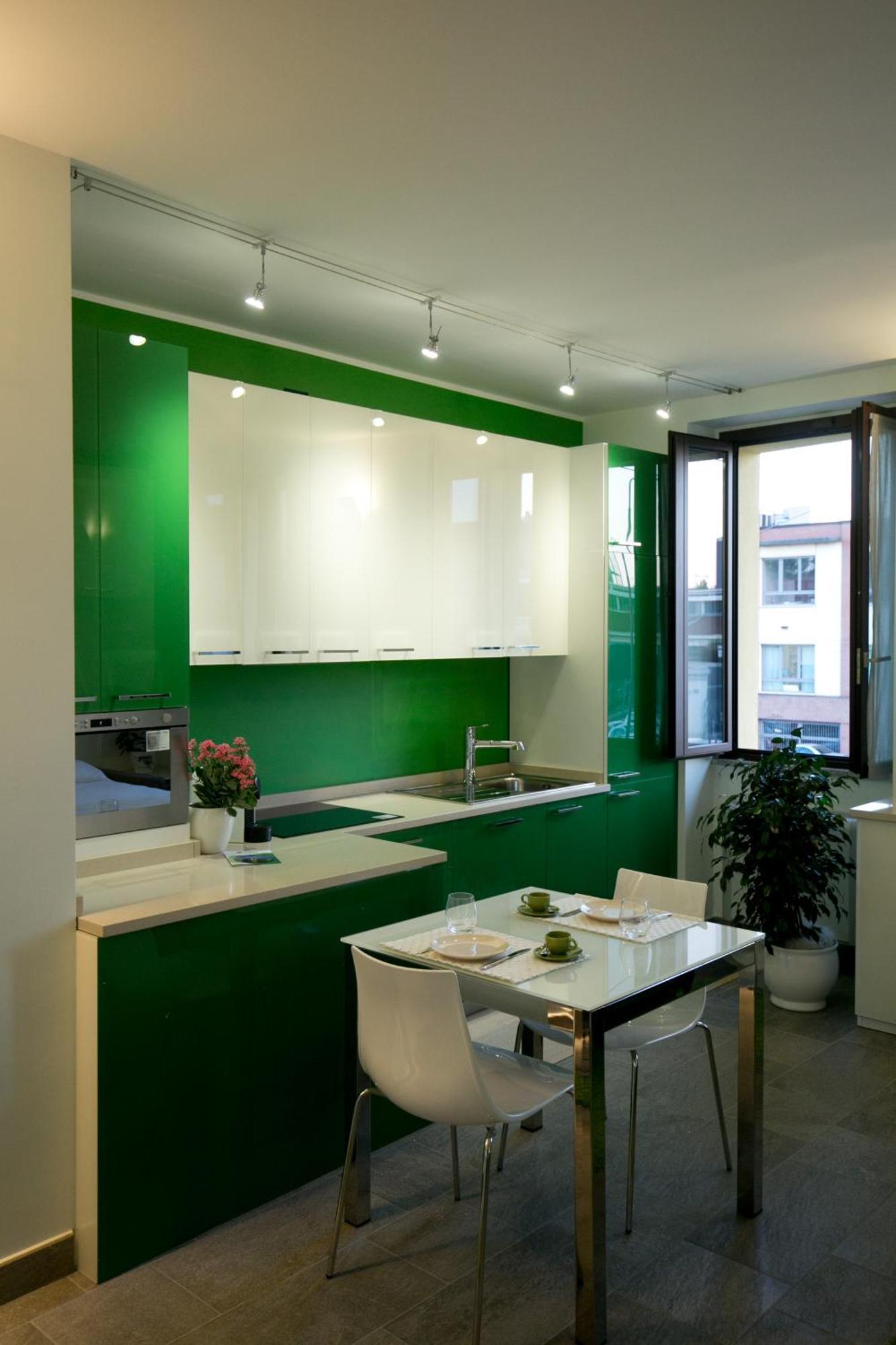Aparthotel Versoverde Alzaia Naviglio Grande 2*