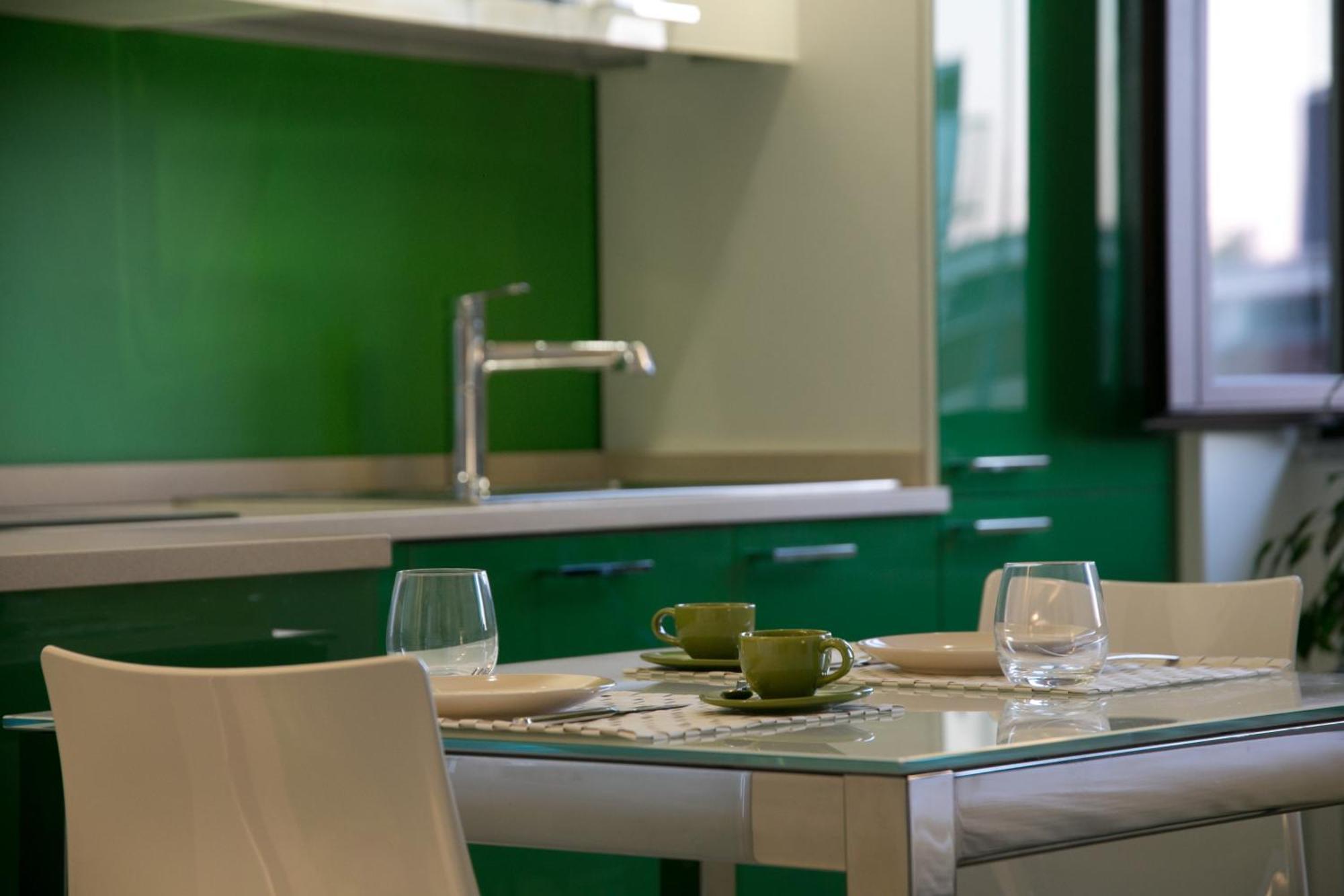 Apartahotel Versoverde Alzaia Naviglio Grande Milán