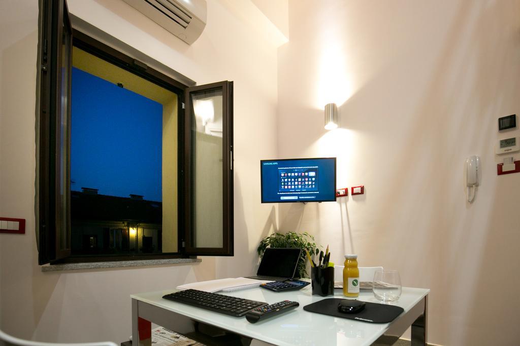Versoverde Alzaia Naviglio Grande Apartahotel